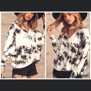 Keyhole neck sweater